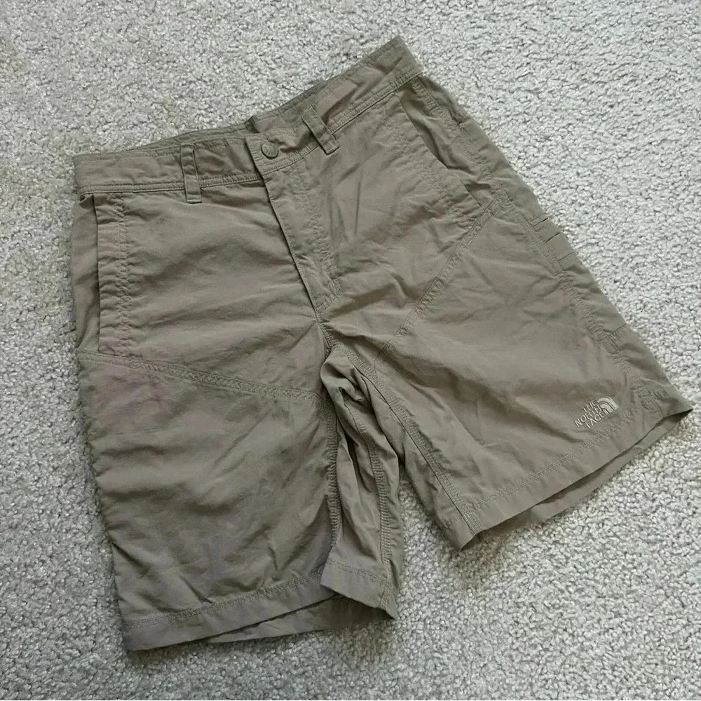 The North Face Horizon Utility Short Men’s Size 32 Regular CFT2 10” Dune Beige